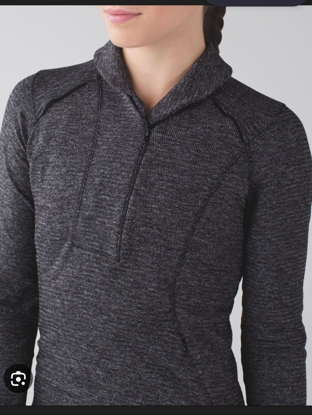 Lululemon Athletica Women’s Think Fast Pullover in a black and white heathered